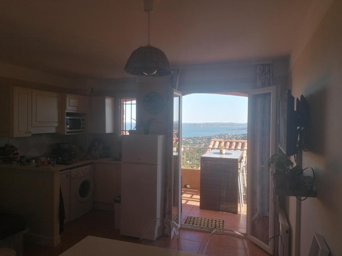 Tres Bel Appartement T3 Avec Splendide Vue Mer Les Issambres Exteriör bild